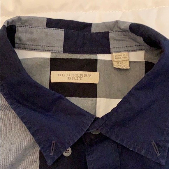 Burberry Men’s Button Down - Picture 2 of 2